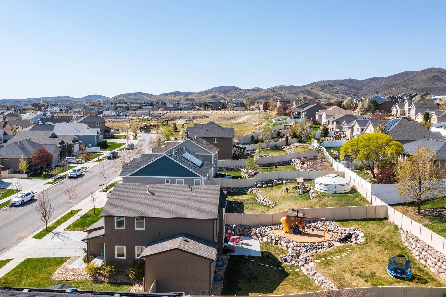 45. Single Family Homes for Sale at Come See What it Feels Like to Spread Your Wings 14322 S Highfield Dr Herriman, Utah 84096 United States