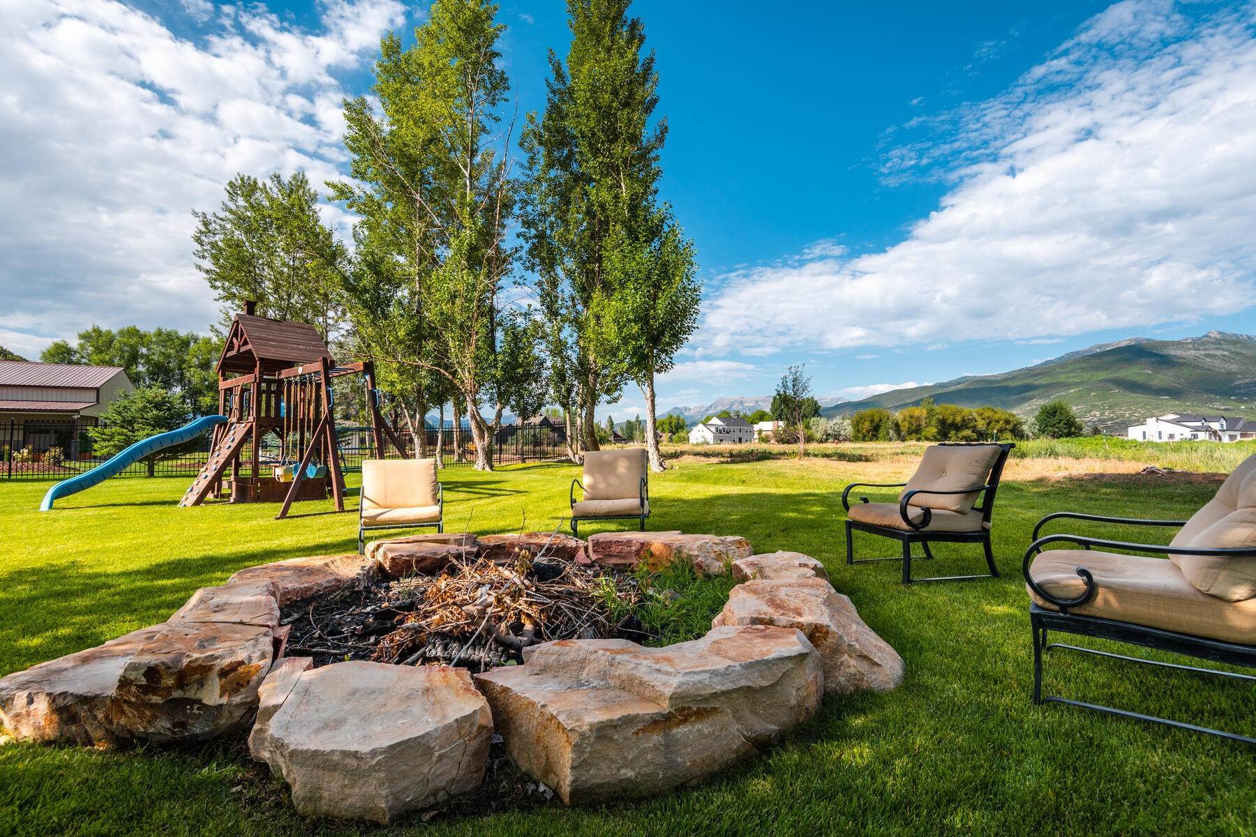 49. Single Family Homes for Sale at Rare Midway Property on 1.33 Acres 455 N River Rd Midway, Utah 84049 United States