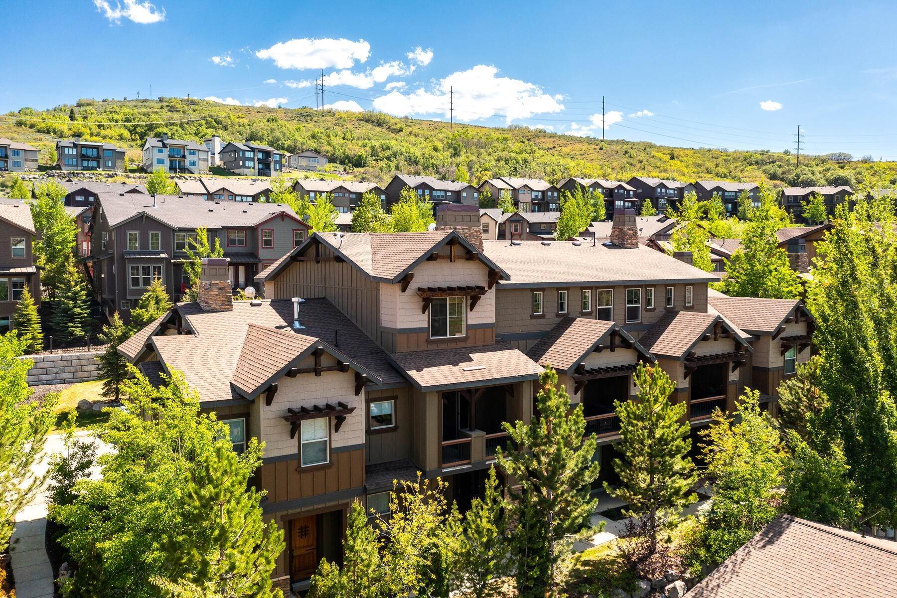 Townhouse for Sale at Minutes to Park City, Deer Valley and Boating 840 W Carving Edge Ct Heber City, Utah 84032 United States