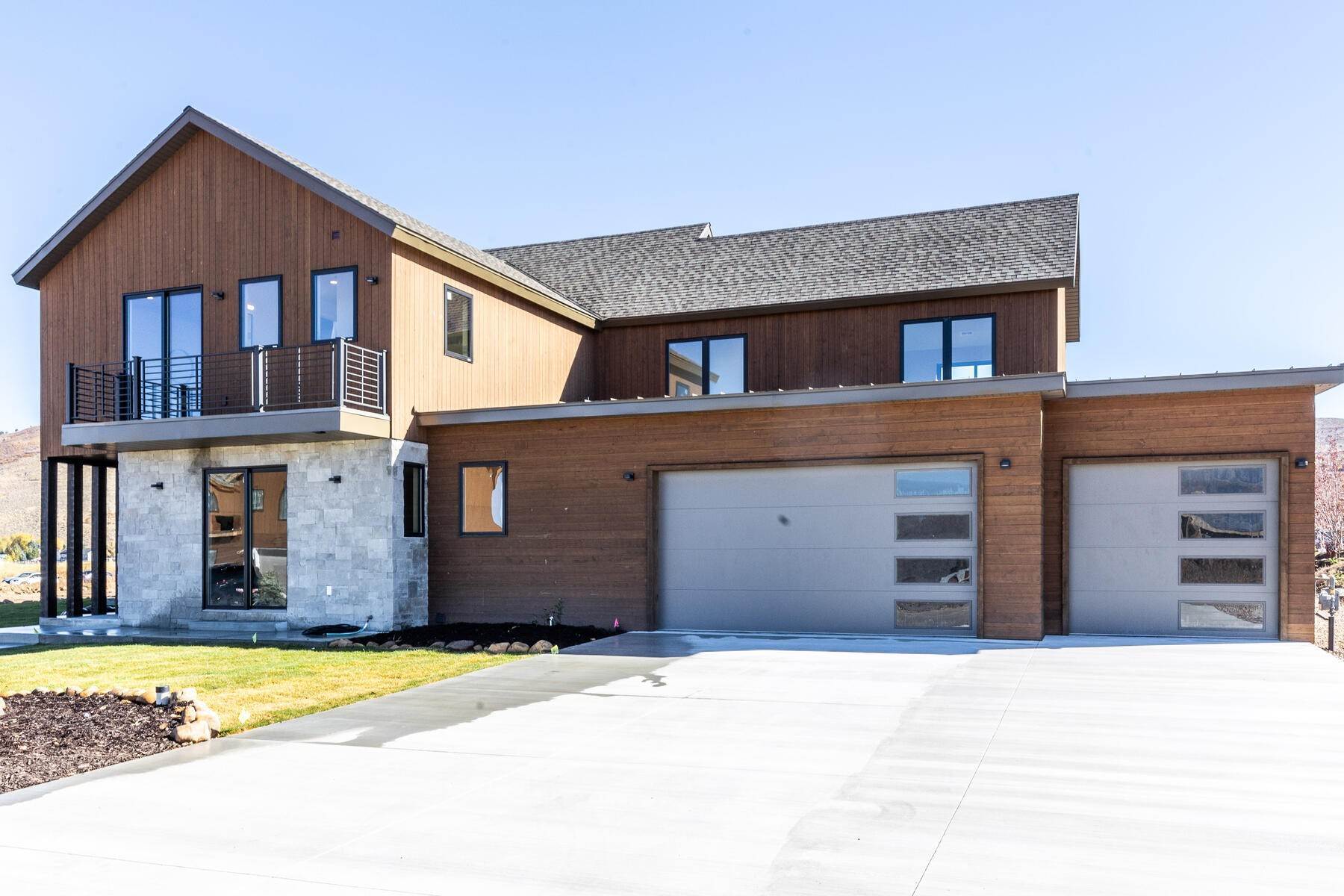 Single Family Homes for Sale at New Construction Turnkey 4 Bedroom Model Unit with Flex Room & Mountain Views 690 Lazy Way Francis, Utah 84036 United States