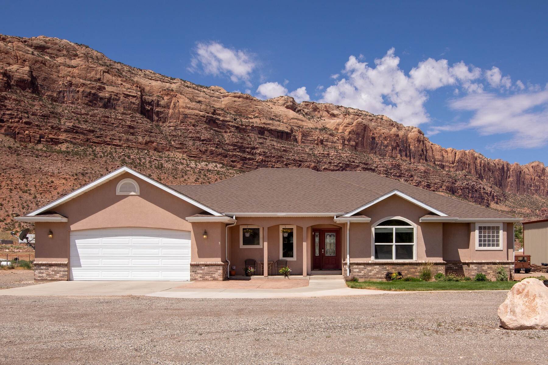Single Family Homes for Sale at Single Family Home located in The Overnight Accommodation Overlay 42 W Troutt Trail Moab, Utah 84532 United States