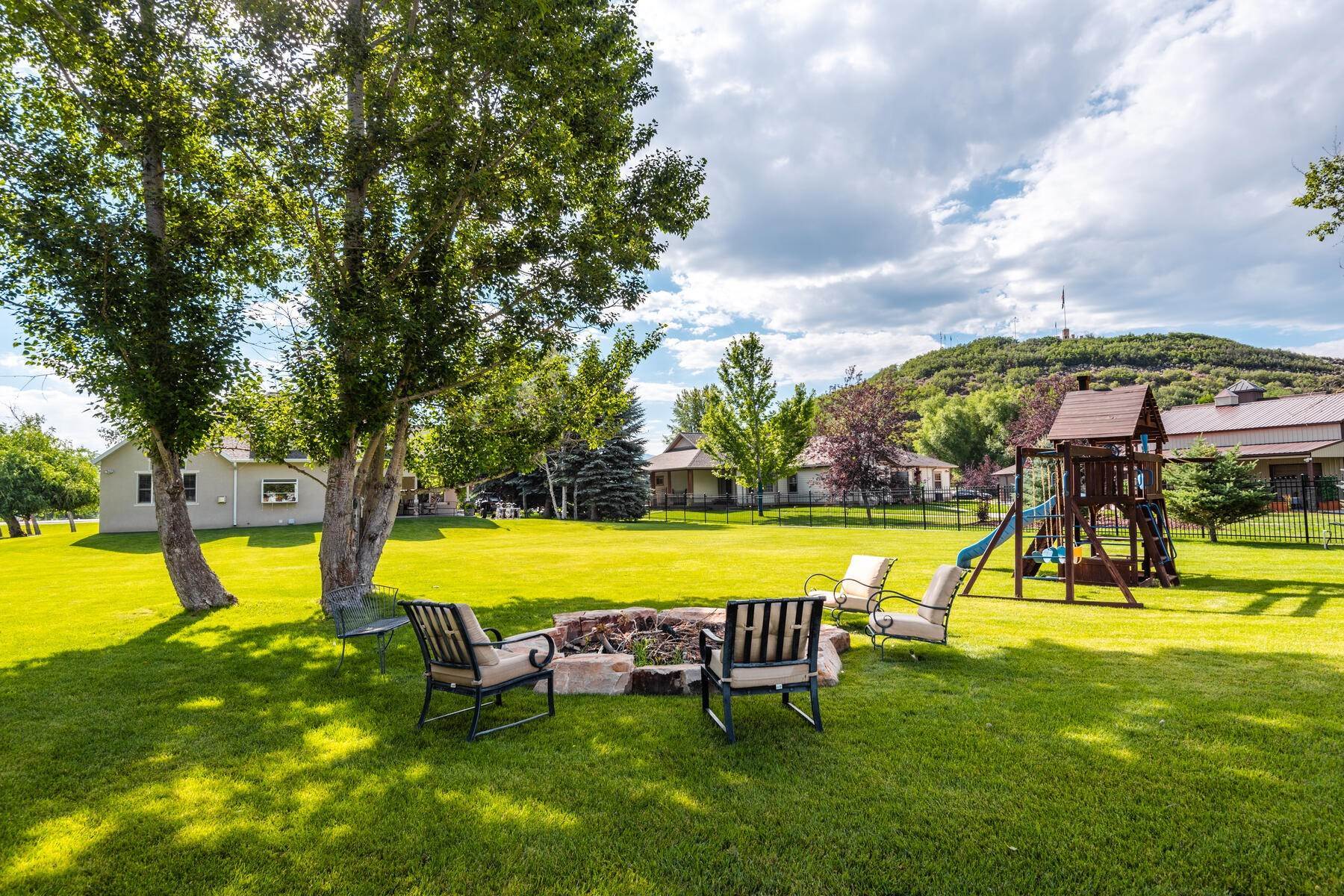 50. Single Family Homes for Sale at Rare Midway Property on 1.33 Acres 455 N River Rd Midway, Utah 84049 United States