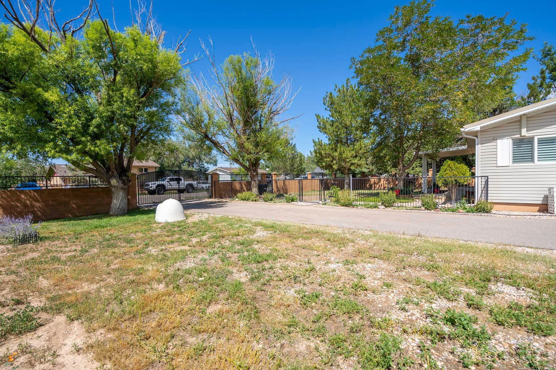 38. Single Family Homes for Sale at Serene Country Living! Updated, Charming, Private And Secure 4466 N Magnolia Drive Enoch, Utah 84721 United States