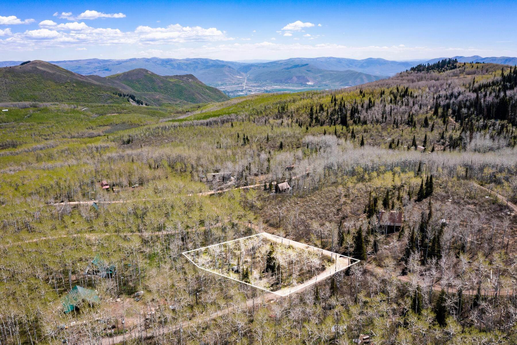 18. Land for Sale at Great value in Brighton Estates 2460 W Spruce Rd Midway, Utah 84049 United States