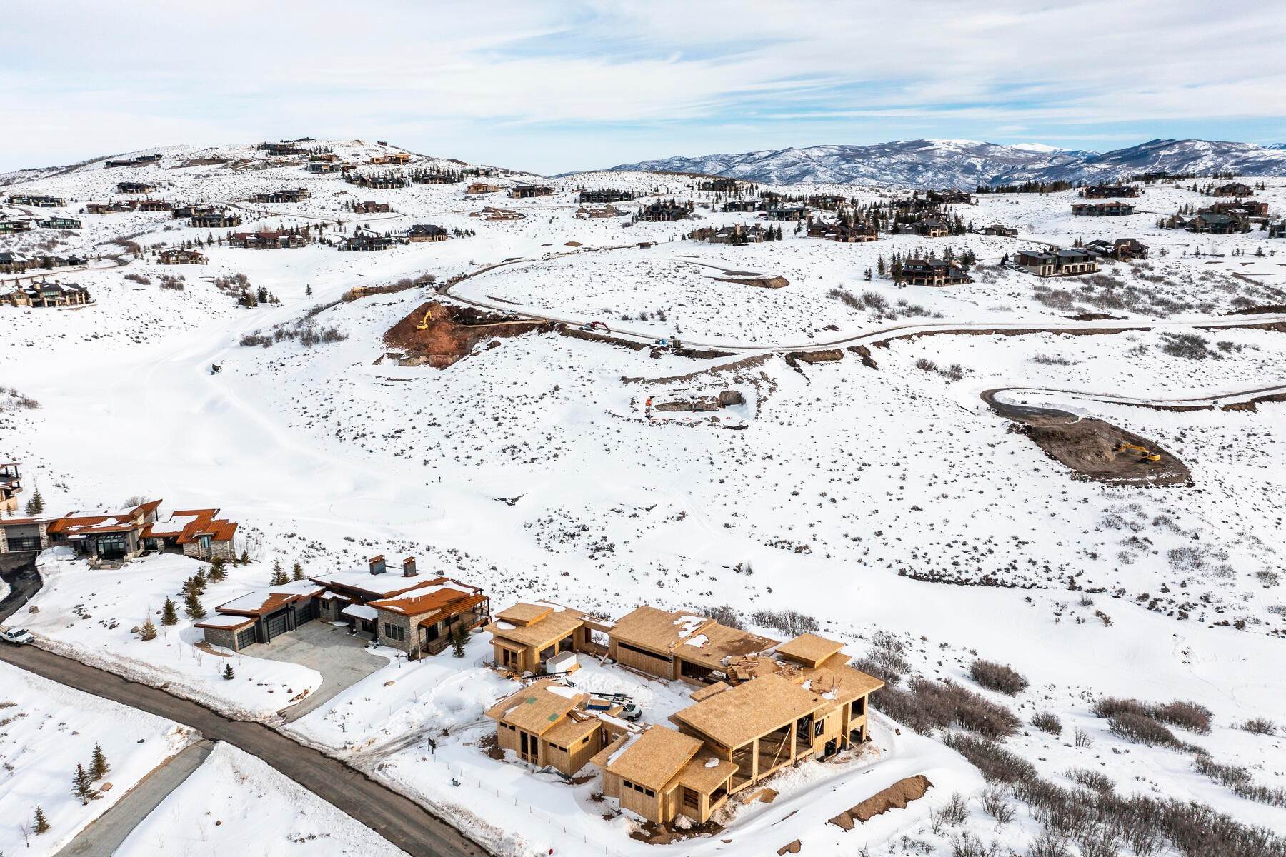 48. Single Family Homes for Sale at Internationally Awarded Architect Debuts Artistic Masterpiece in Park City 8710 Promontory Ridge Dr Park City, Utah 84098 United States