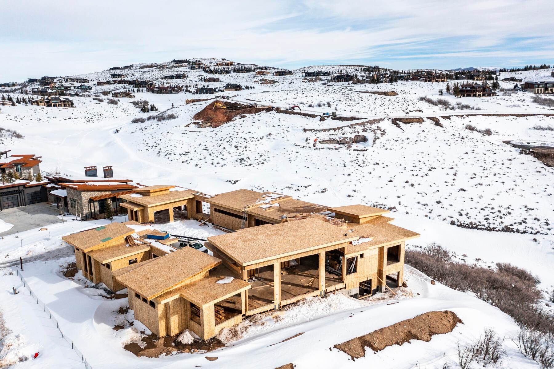 44. Single Family Homes for Sale at Internationally Awarded Architect Debuts Artistic Masterpiece in Park City 8710 Promontory Ridge Dr Park City, Utah 84098 United States
