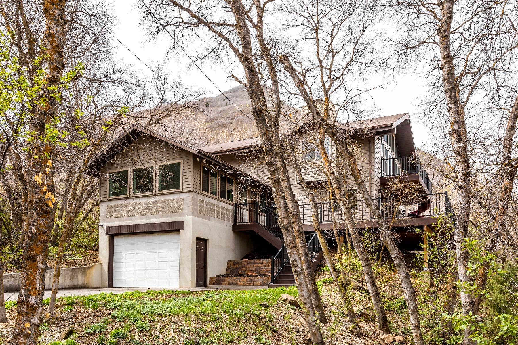 41. Single Family Homes at 4004 S Mountain Maple Lane Springville, Utah 84663 United States