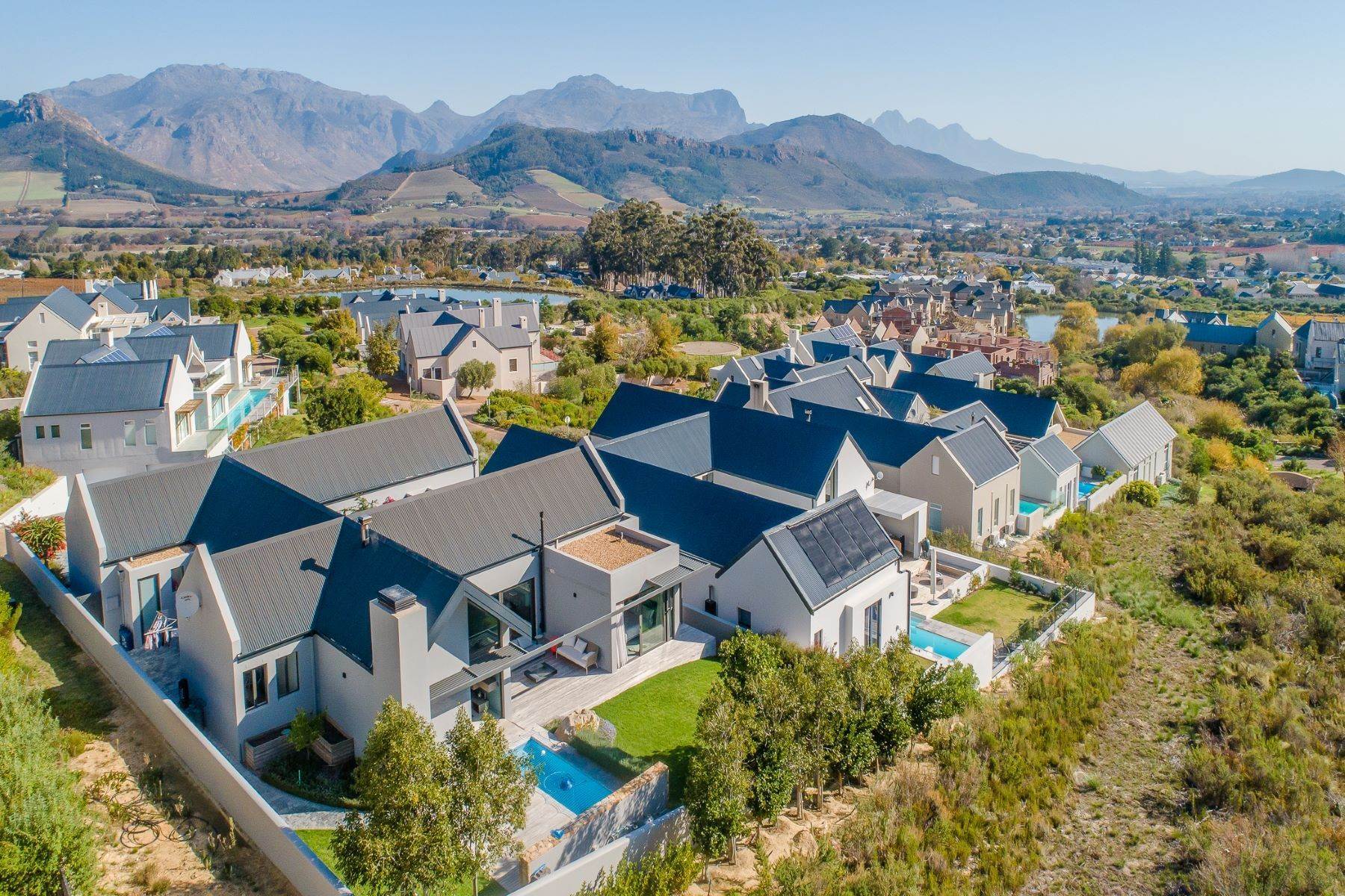 Single Family Homes for Sale at Spacious, Comfortable living in Franschhoek Franschhoek, Western Cape 7690 South Africa