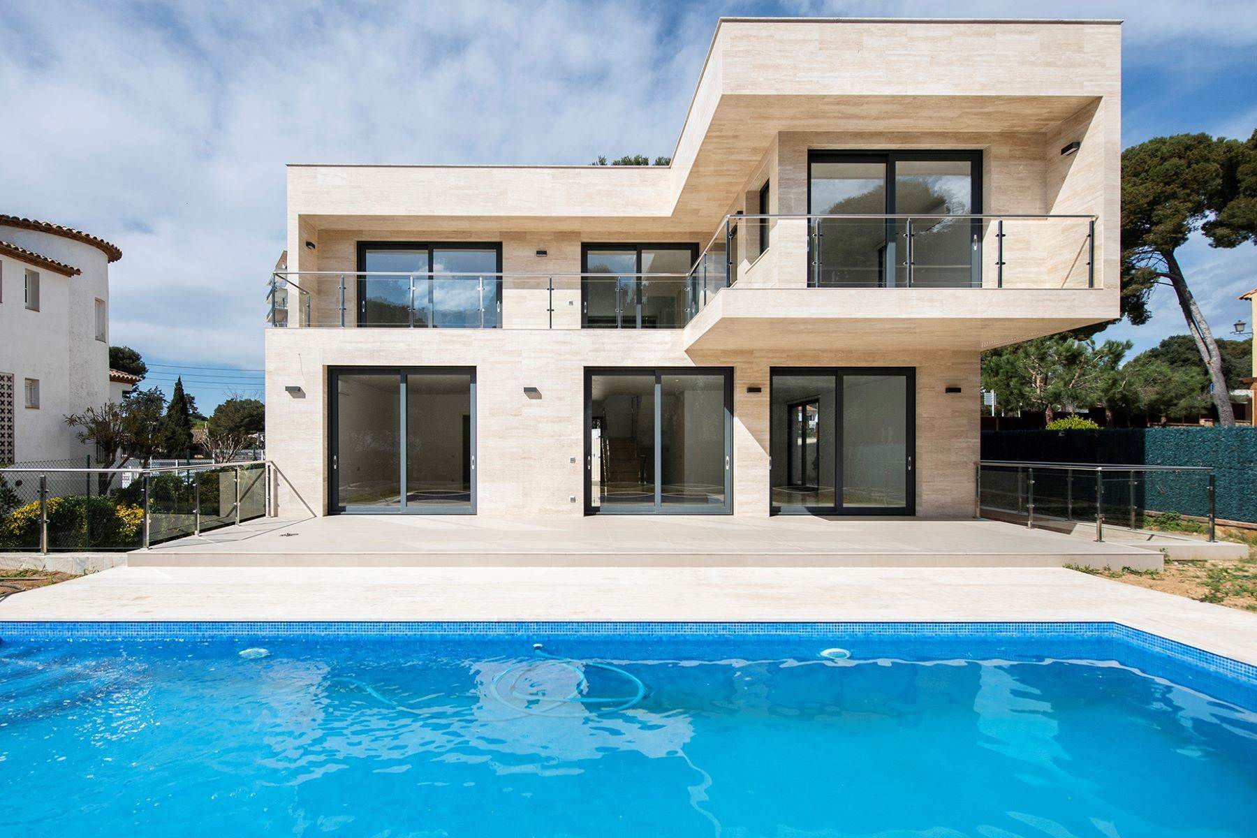 Single Family Homes for Sale at Modern house in second line in Playa de Aro Platja D Aro, Costa Brava 17250 Spain