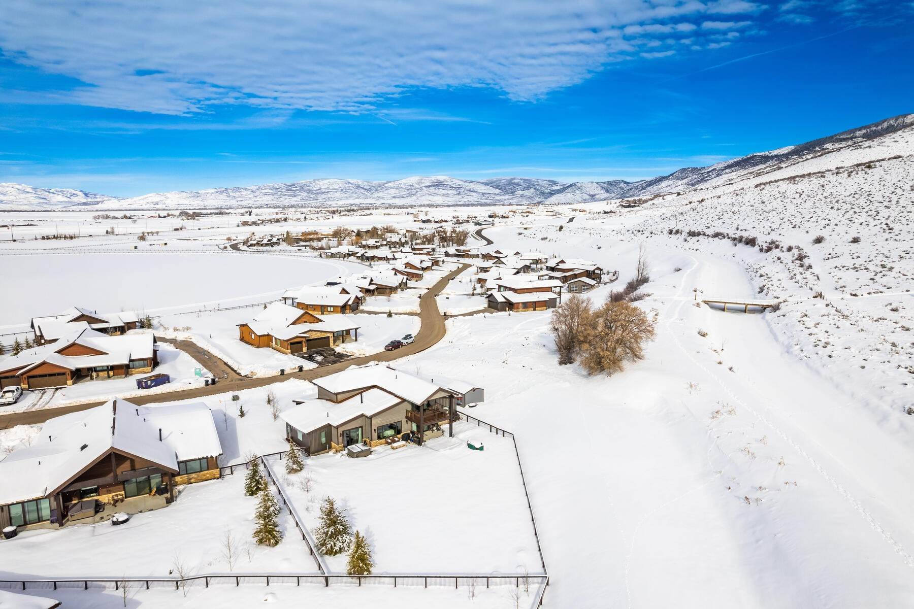 49. Single Family Homes for Sale at Wasatch Model on Spectacular Lot at High Star Ranch Open Space with Views 418 Thorn Creek Dr Kamas, Utah 84036 United States