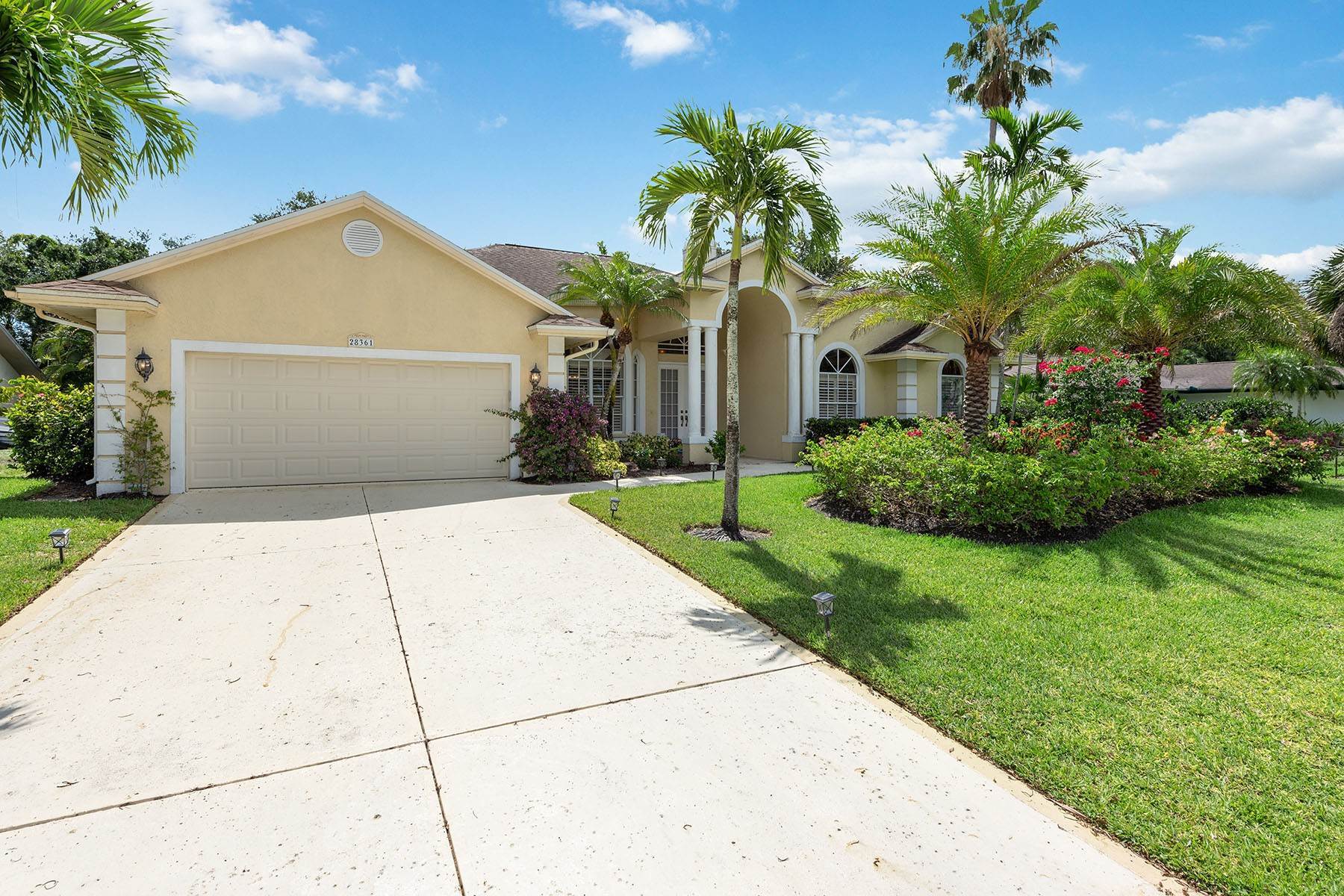 Single Family Homes for Sale at 28361 Tasca Drive Bonita Springs, Florida 34135 United States