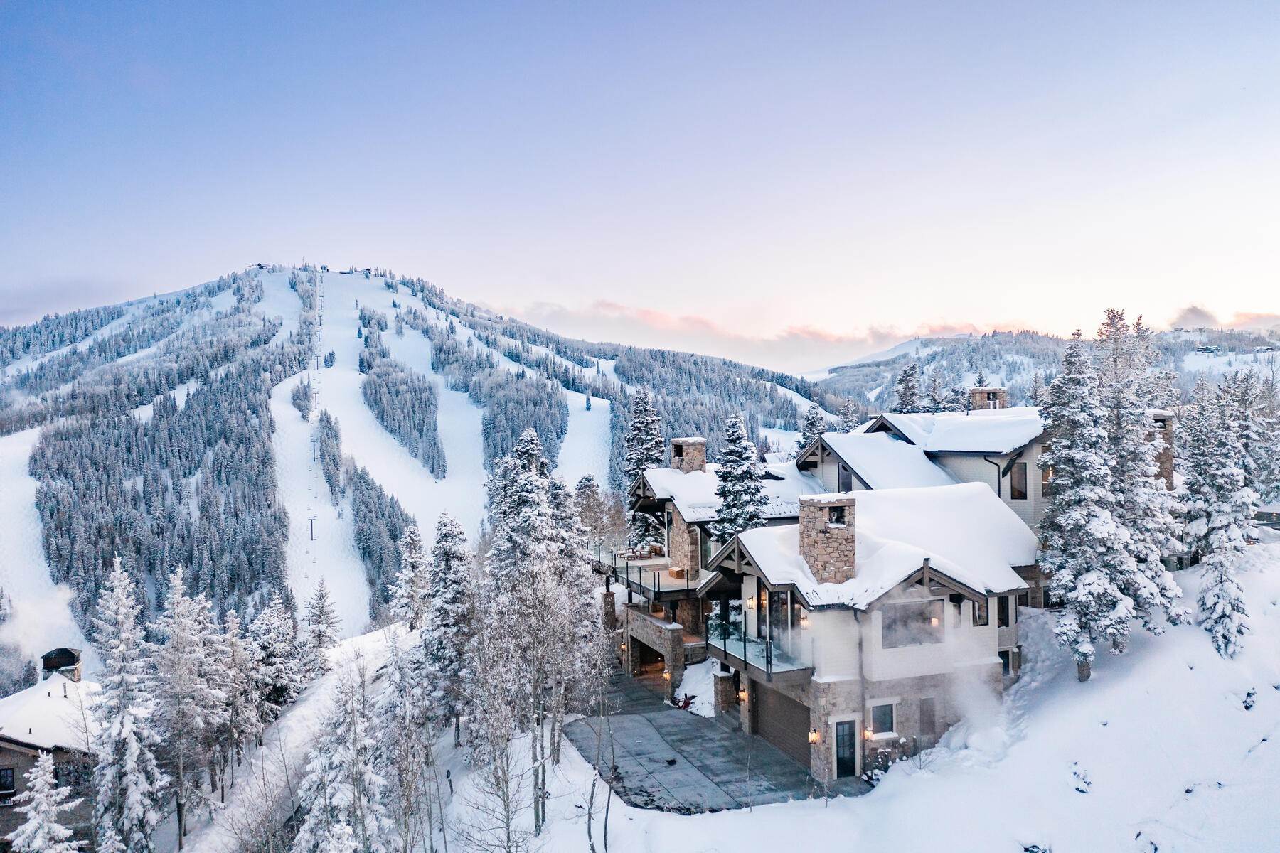 Single Family Homes のために 売買 アット Coveted Deer Valley Bald Eagle Mountain Estate 7948 Red Tail Court Park City, ユタ 84060 アメリカ