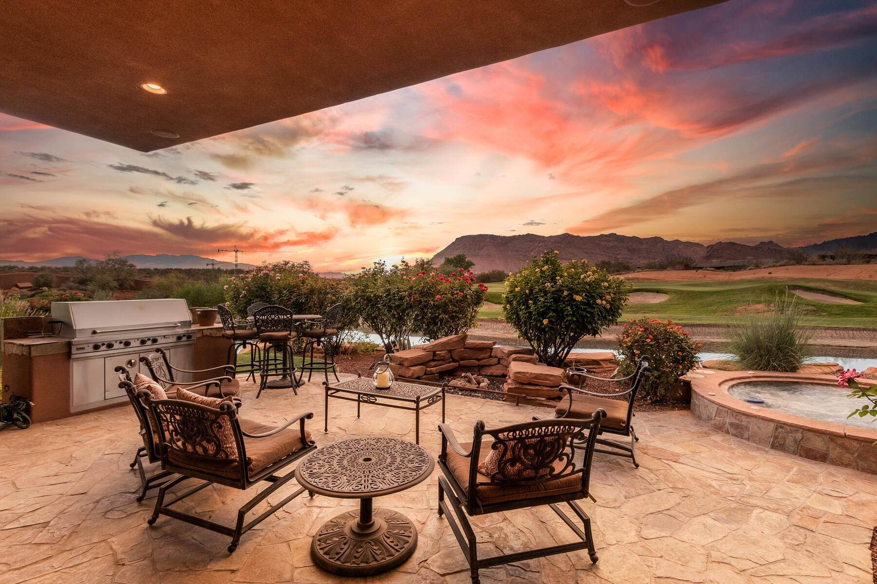 3. Single Family Homes for Sale at Entrada Home Overlooking The Golf Course And Red Mountain Views 2410 W Entrada Trail, #24 St. George, Utah 84770 United States