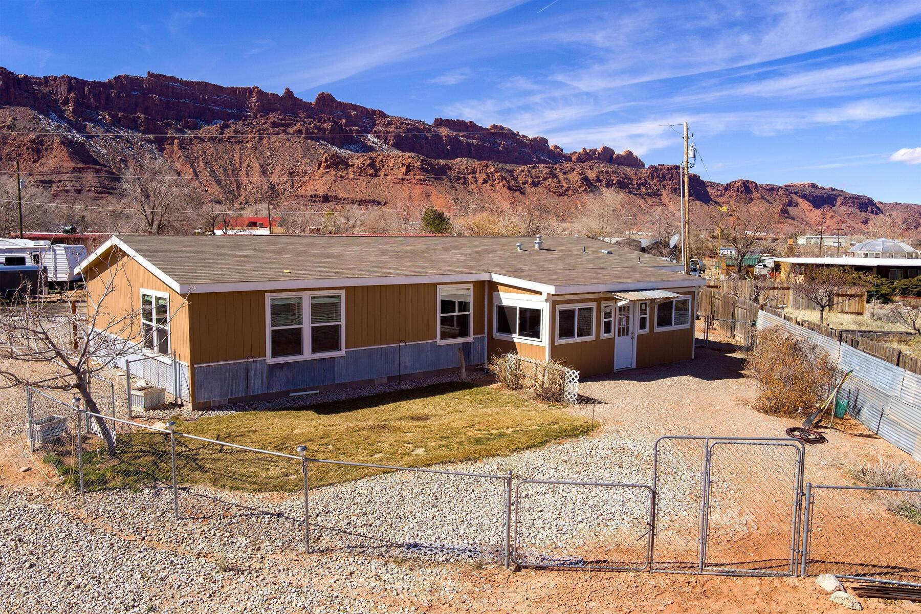 19. Property for Sale at Surrounded by Breathtaking Views of The La Sal Mountains 2451 Old City Park Road Moab, Utah 84532 United States