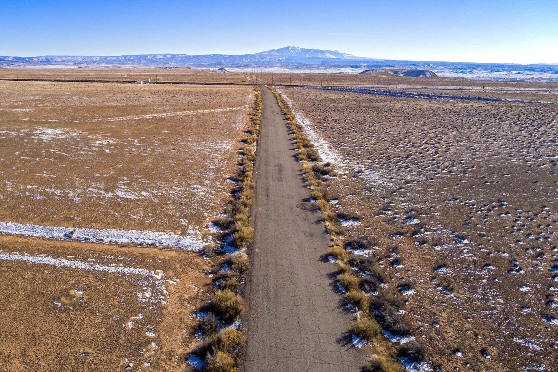 20. Land for Sale at Amazing views of the Bookcliffs 33844 E SR Highway 128, Parcel 04-0023-0051 Cisco, Utah 84515 United States