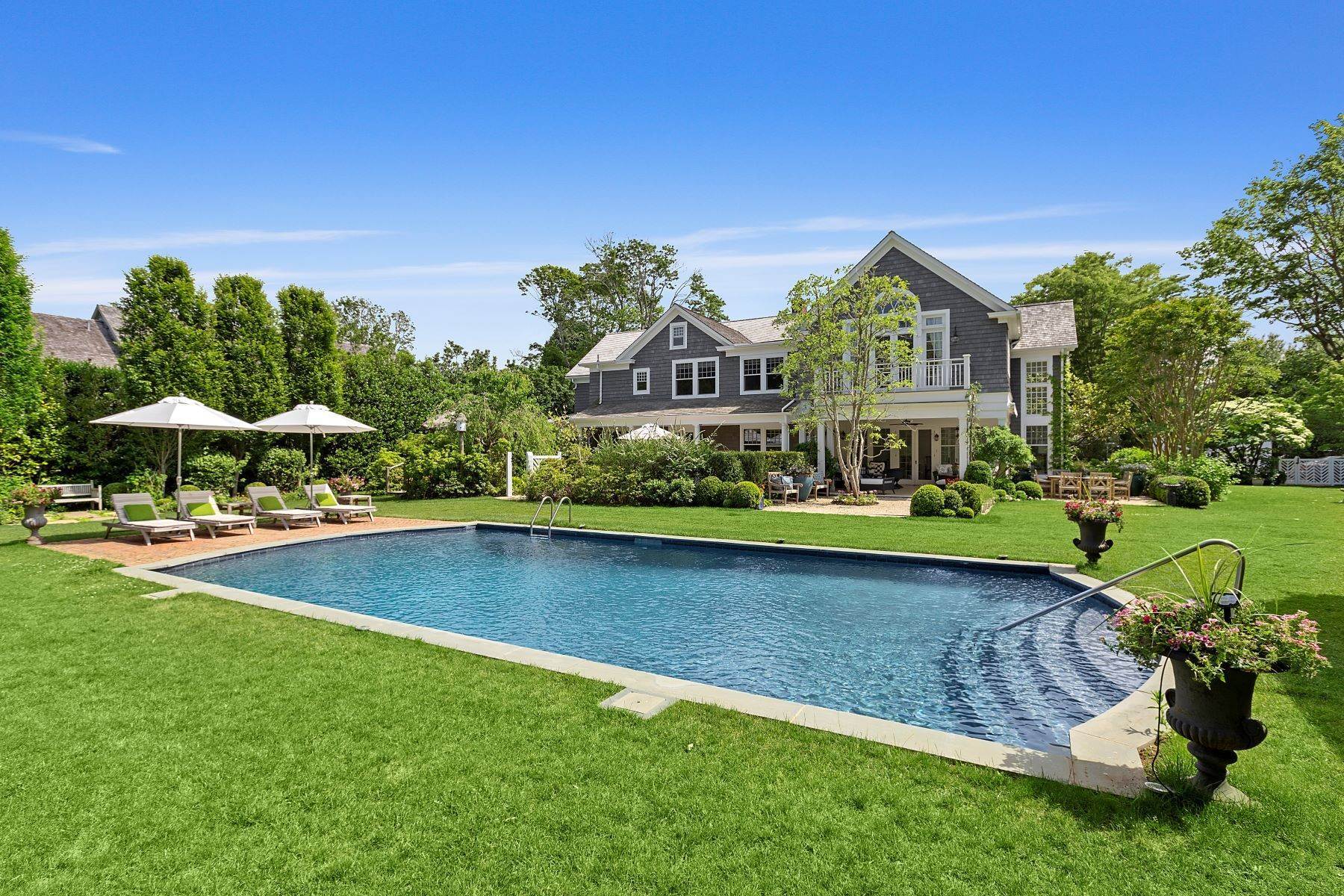 Single Family Homes at East Hampton Village-South Of The Hwy 52 Davids Ln East Hampton, New York 11937 United States